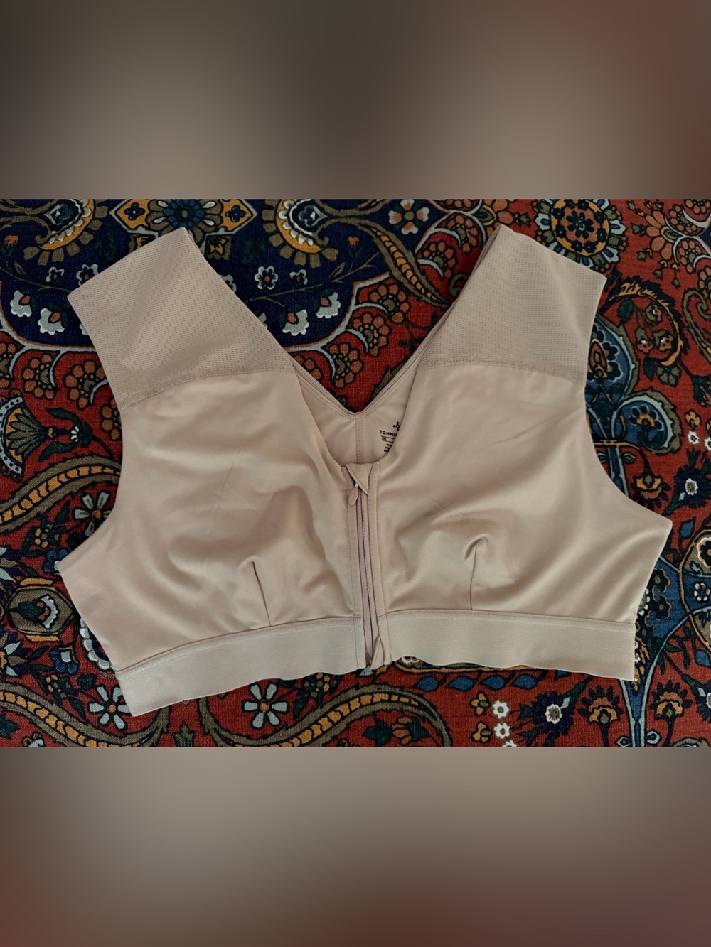 Light Blush/Beige Front-Zip Sports Bra